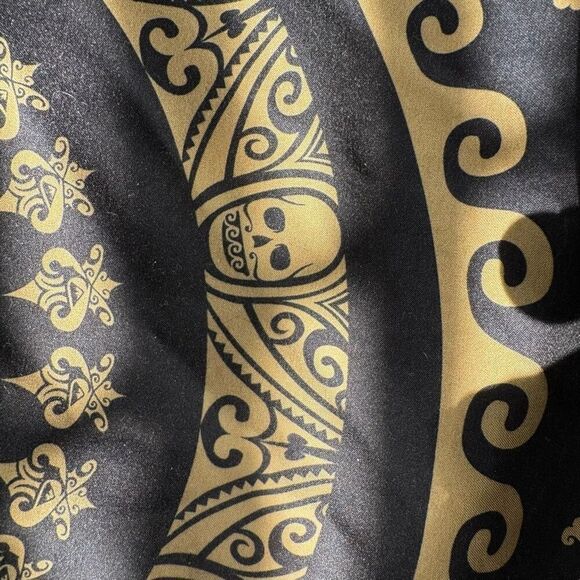 Y2K Quicksilver Gold Tribal Skull Print Board Shorts - Picture 7 of 10